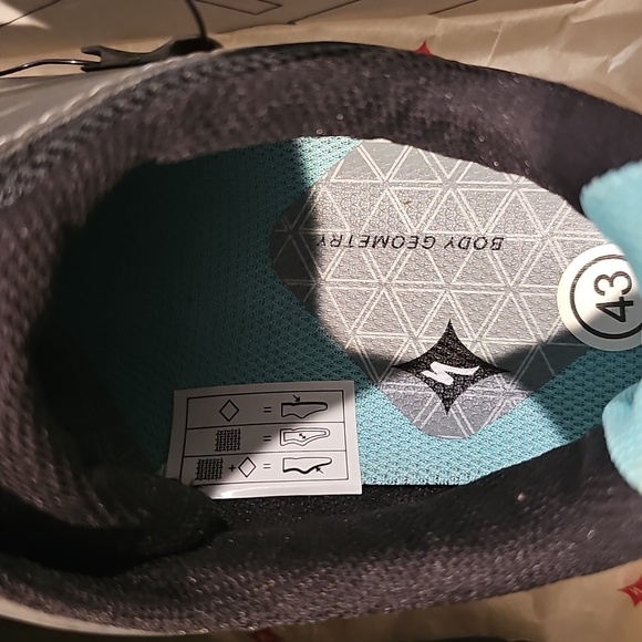 Specialized Motodiva WMN Sz 11 Black Titanium New In Box - Picture 8 of 12